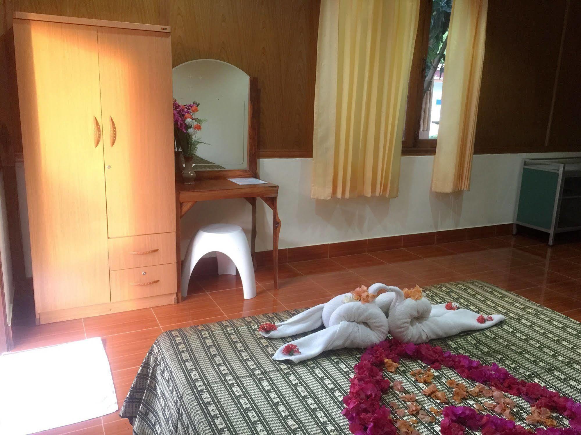 Poonsap Resort Ko Lanta Zewnętrze zdjęcie
