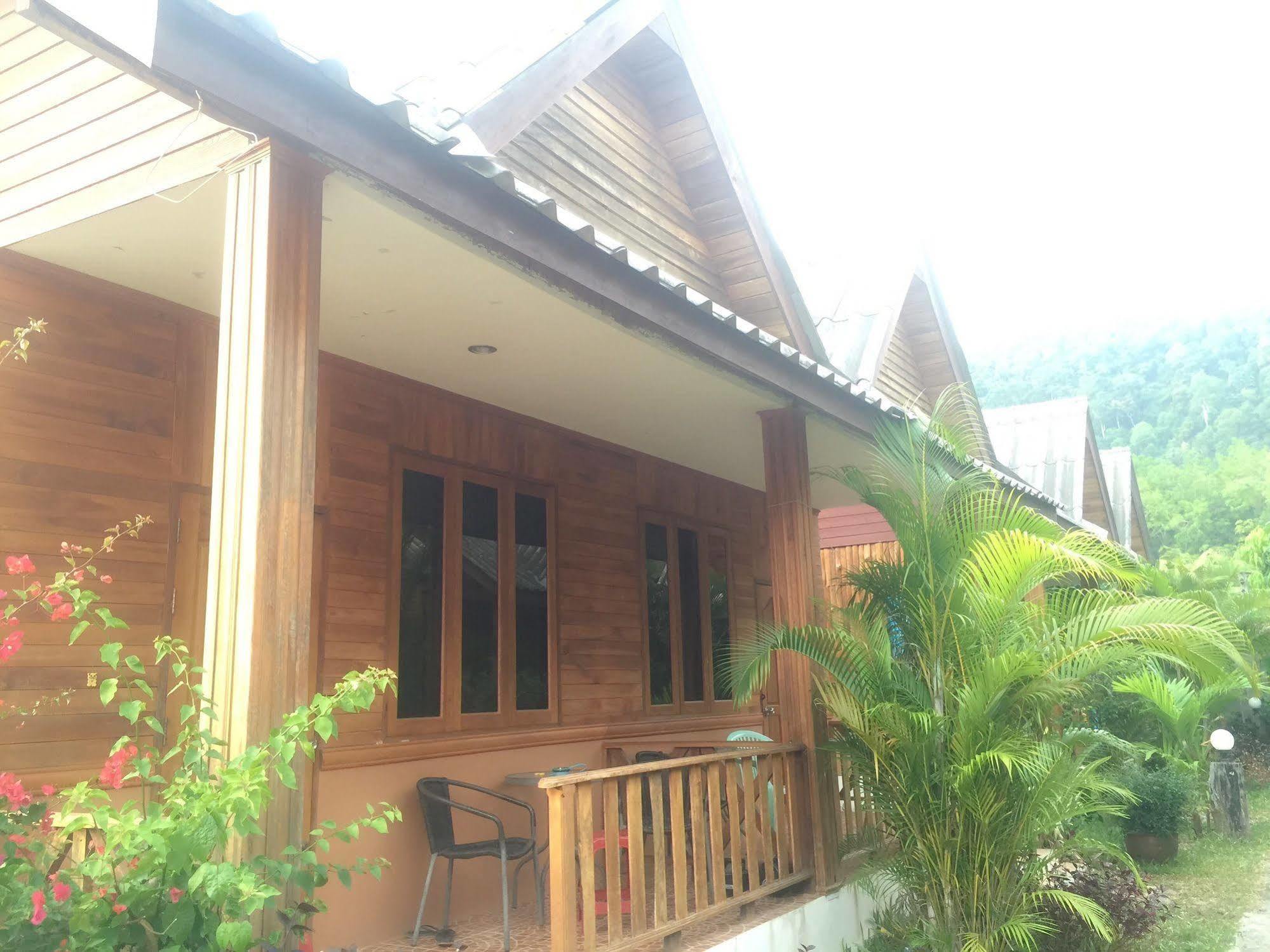 Poonsap Resort Ko Lanta Zewnętrze zdjęcie