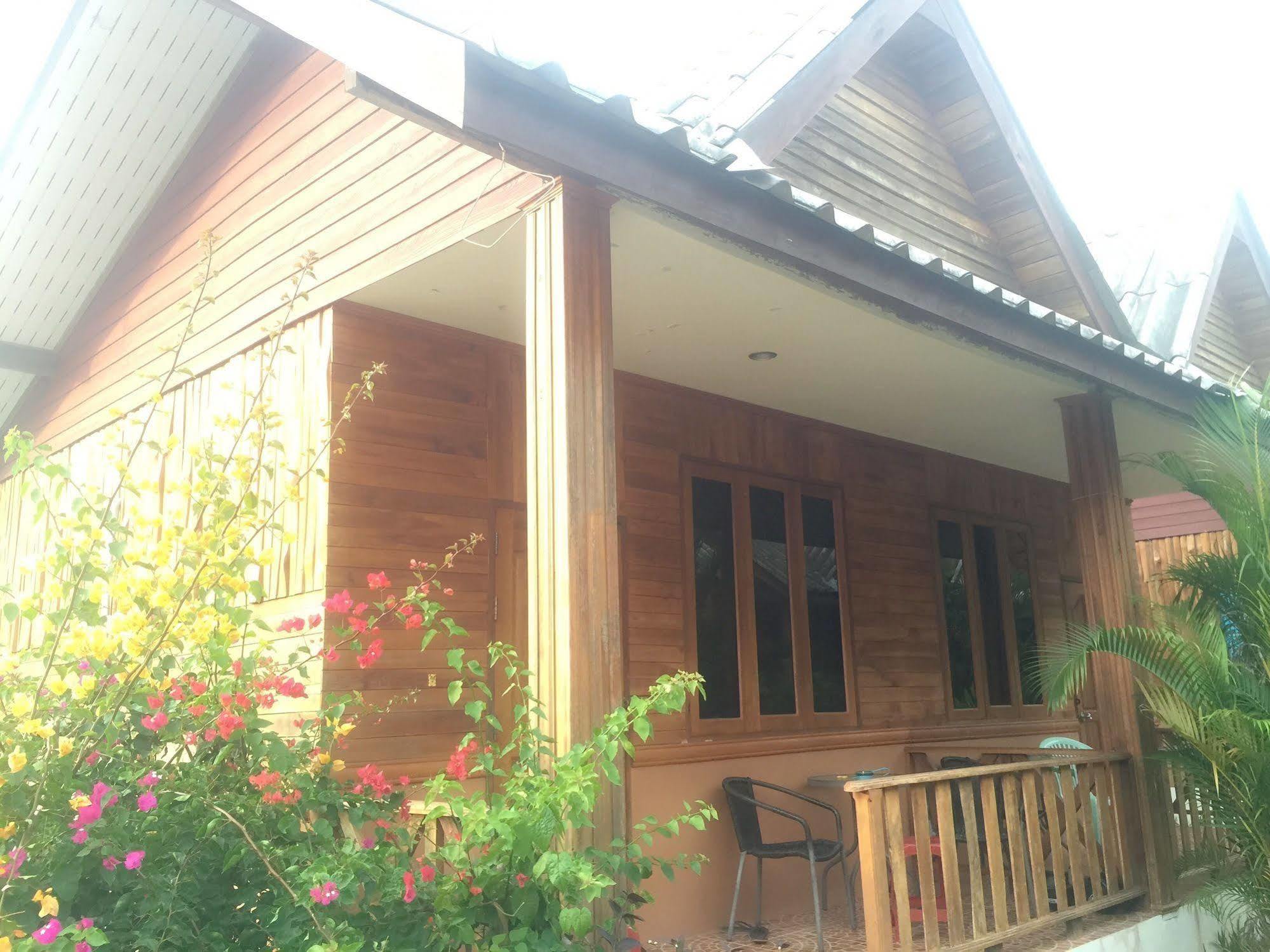 Poonsap Resort Ko Lanta Zewnętrze zdjęcie