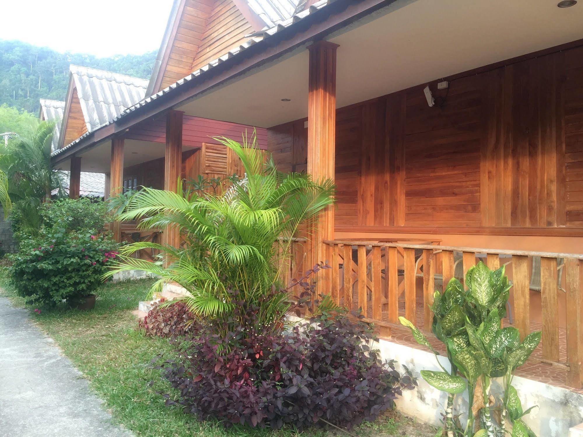 Poonsap Resort Ko Lanta Zewnętrze zdjęcie