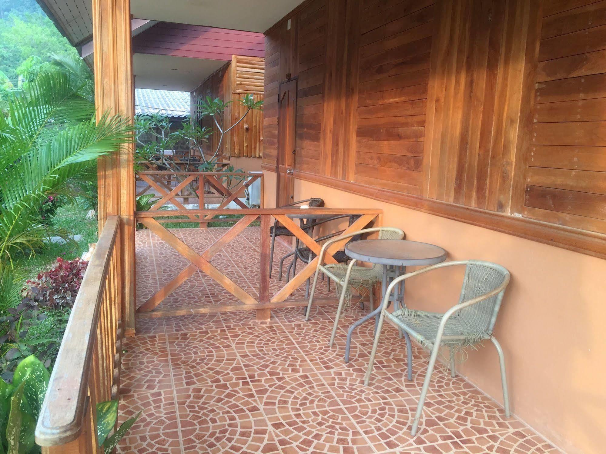 Poonsap Resort Ko Lanta Zewnętrze zdjęcie