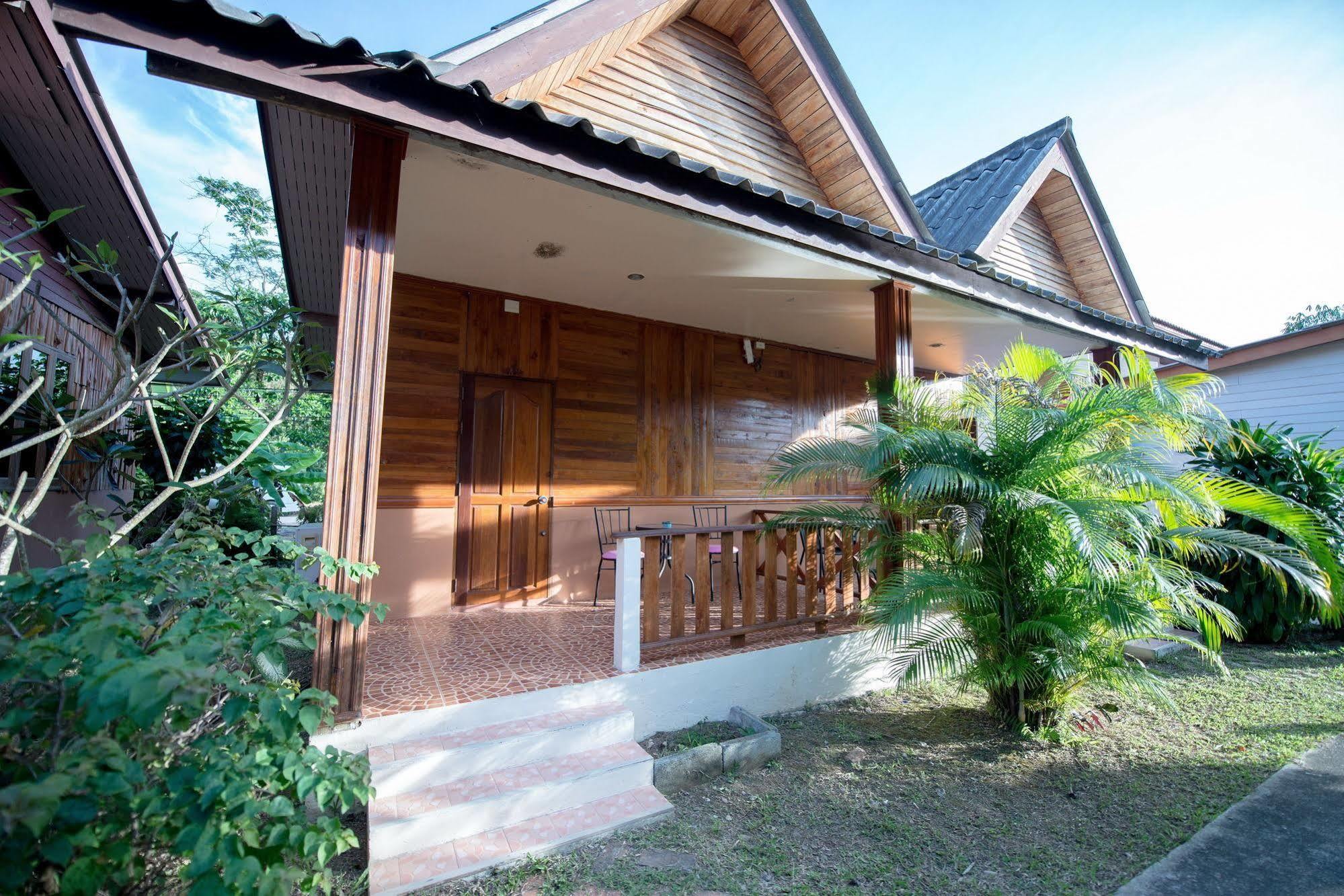 Poonsap Resort Ko Lanta Zewnętrze zdjęcie